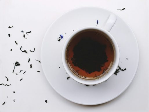 Schwarz Tee